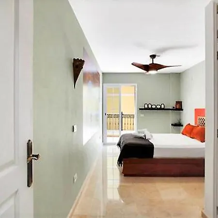 Beautiful In El Mar With Shared Infinity Pool Apartman Palm-mar