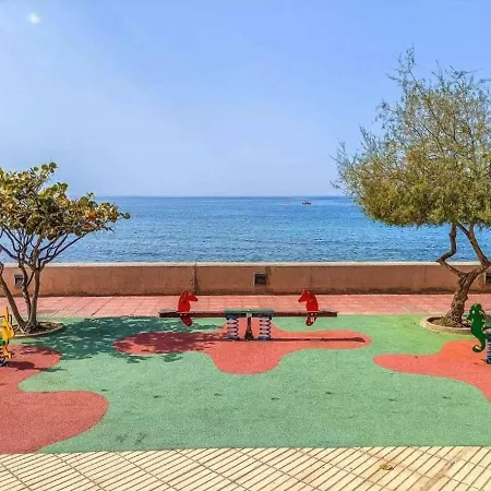 Apartman Beautiful In El Mar With Shared Infinity Pool *